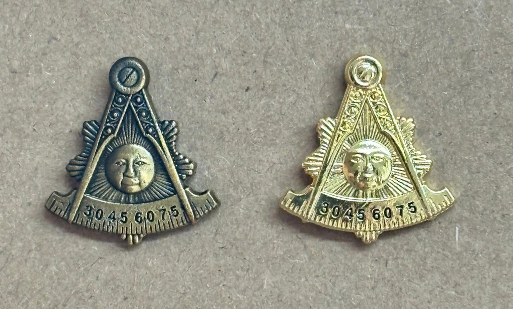 Past Master(GLC) Masonic Lapel Pin