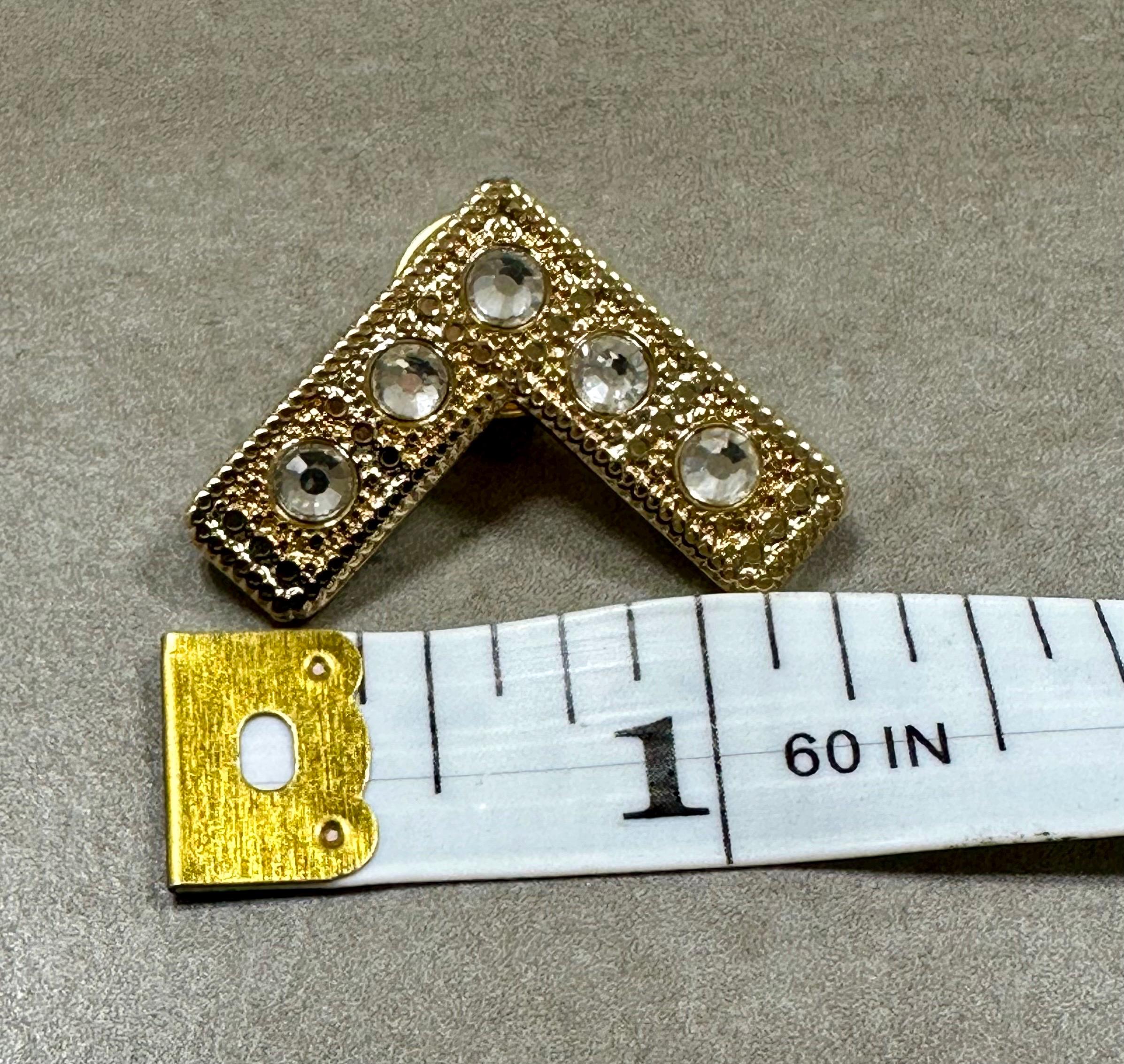 1.25” Wide Worshipful Master Square w/ Rhinestones Lapel Pin